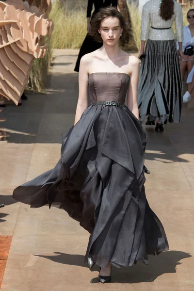 Look 55
